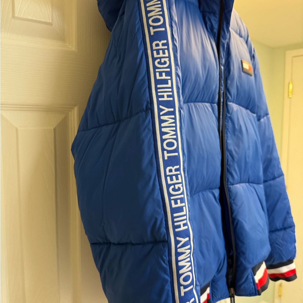Tommy Hilfiger Blue Puffer Jacket for Men - Picture 3 of 3